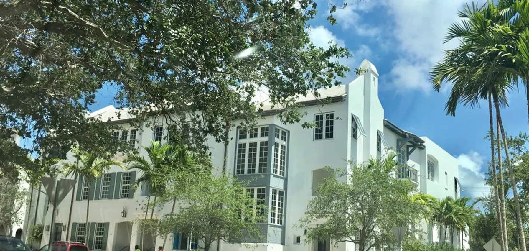 444 Valencia Townhomes
